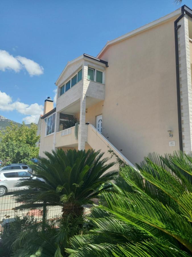 Apartman Maja Lägenhet Kaštela Exteriör bild